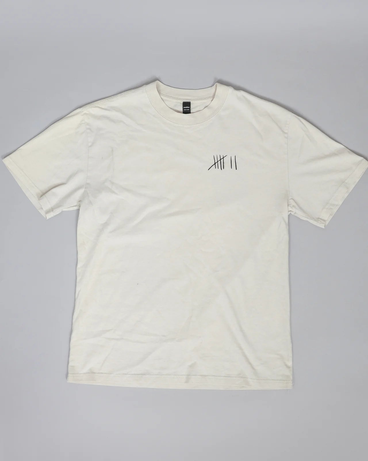 Stone White Tally Tee — 9S9A2301