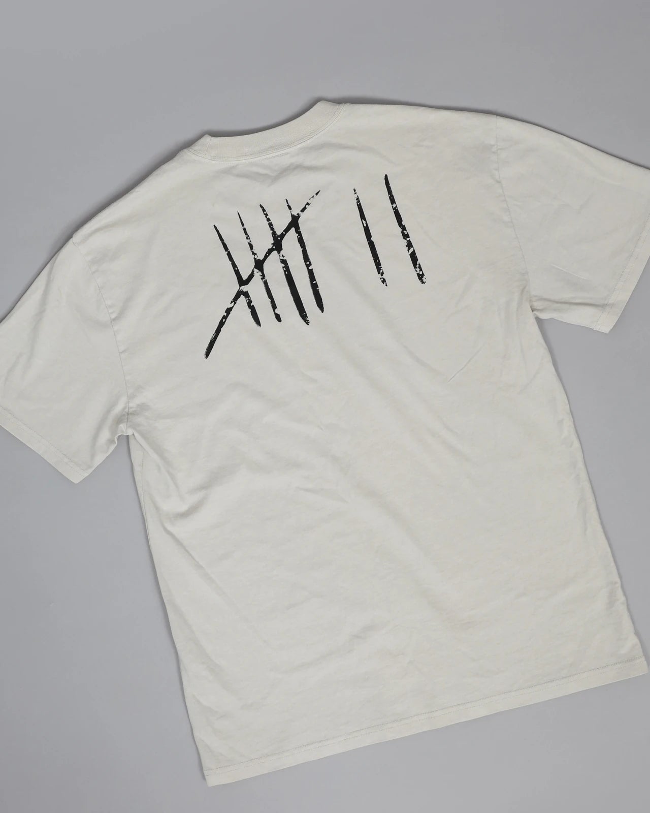 7SEVEN Tally Tee — 9S9A2302
