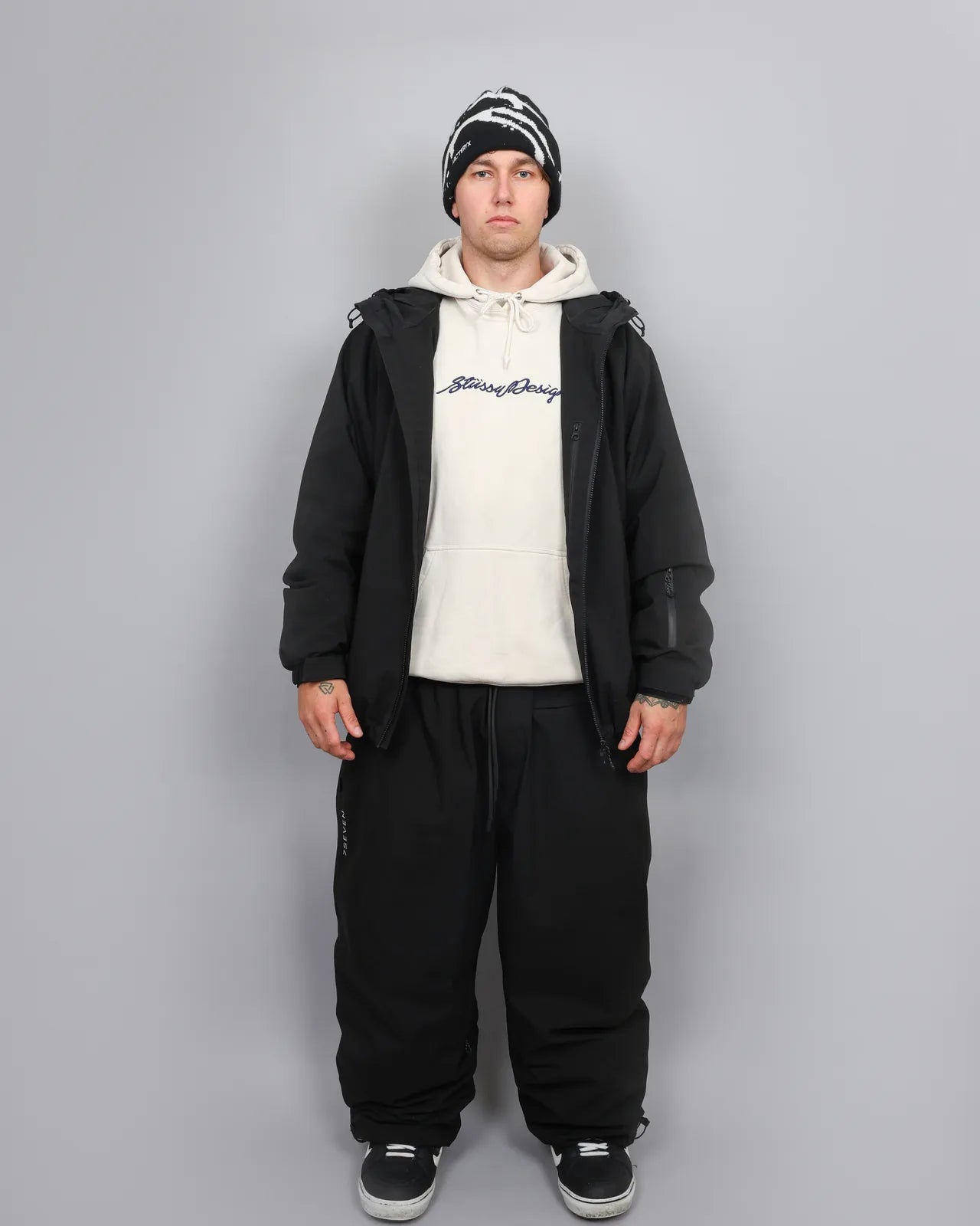 Black 7SEVEN Baggy Snow Pants — 9S9A2318