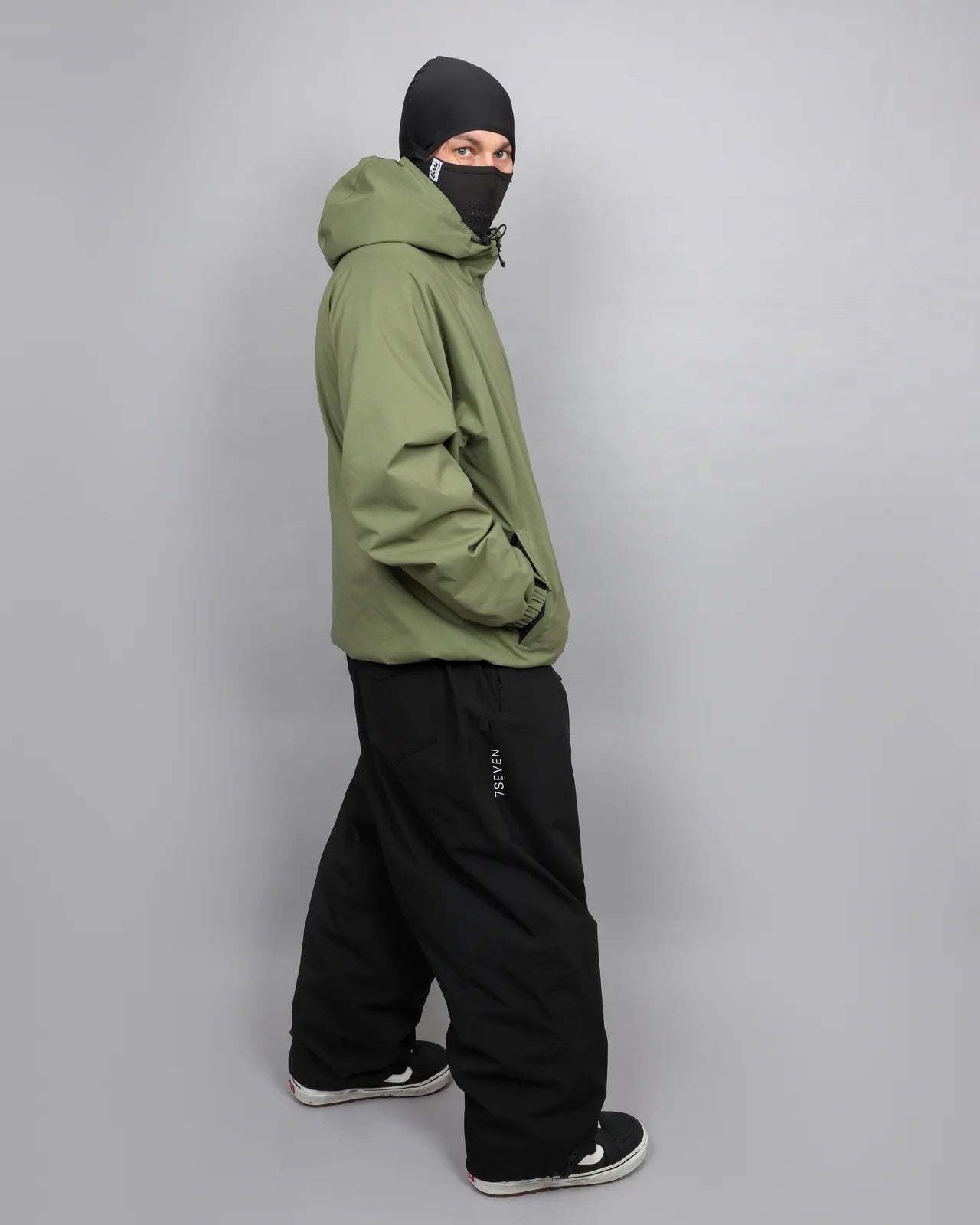 Black 7SEVEN Baggy Snow Pants — 9S9A2461