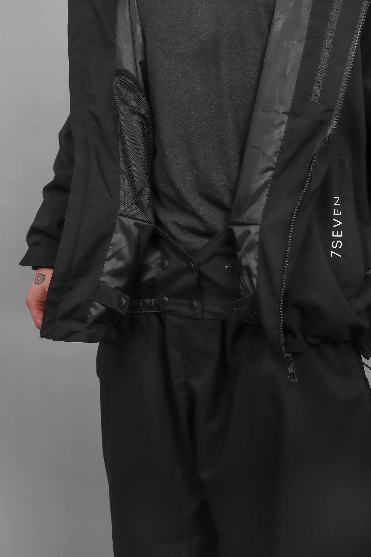 Black 7SEVEN Core Snow Jacket — IMG_0009
